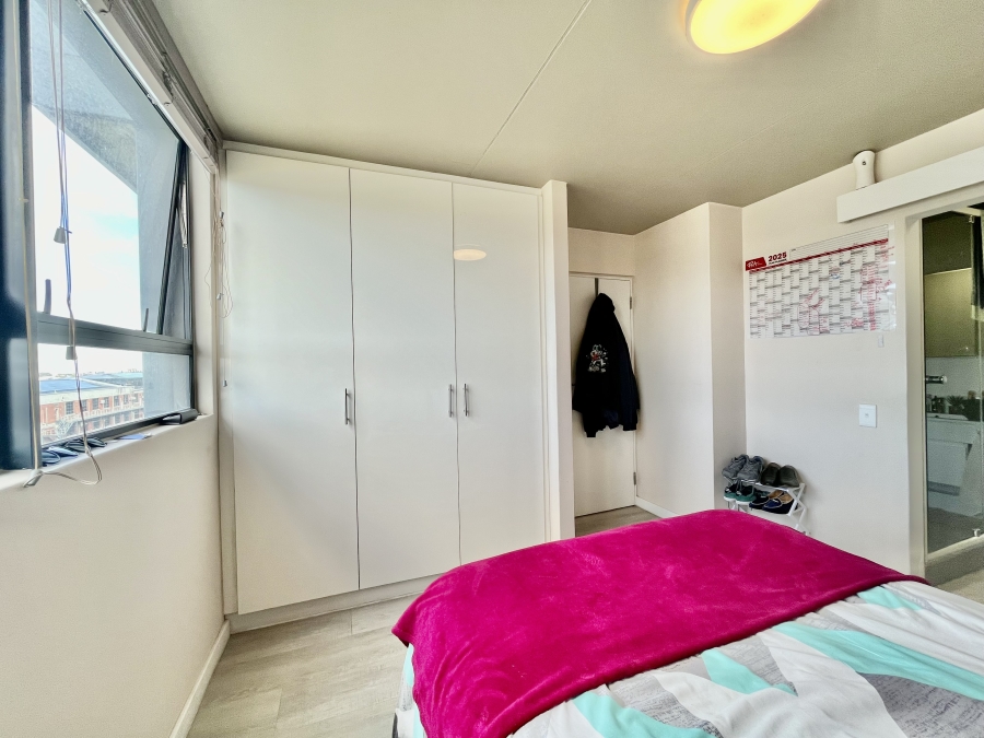 2 Bedroom Property for Sale in Observatory Western Cape